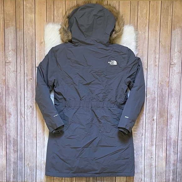 The North Face Women’s Arctic Parka Coat In Vanadis Grey - Picture 6 of 9